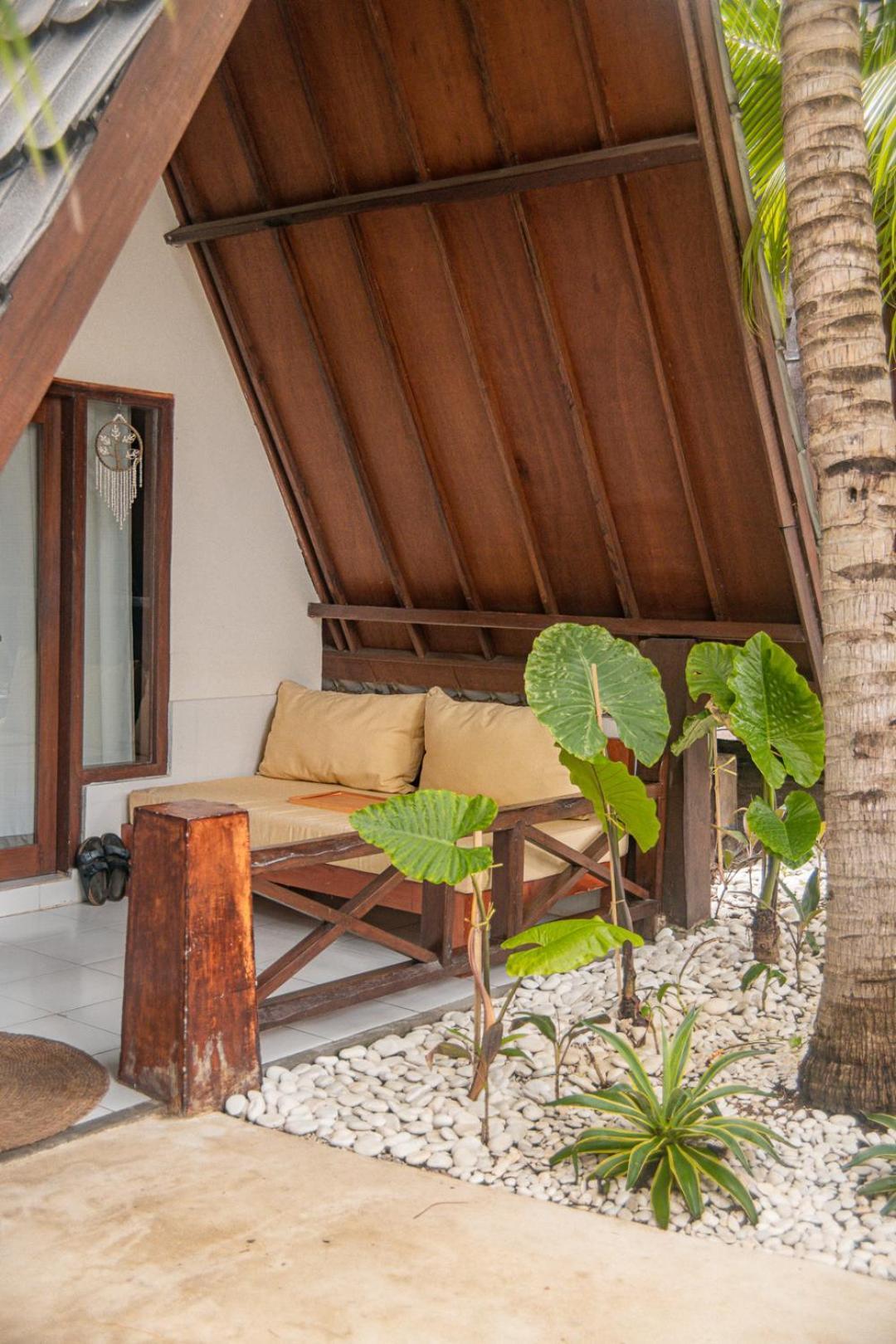 Hakuna Matata Resort ギリ・アイル エクステリア 写真