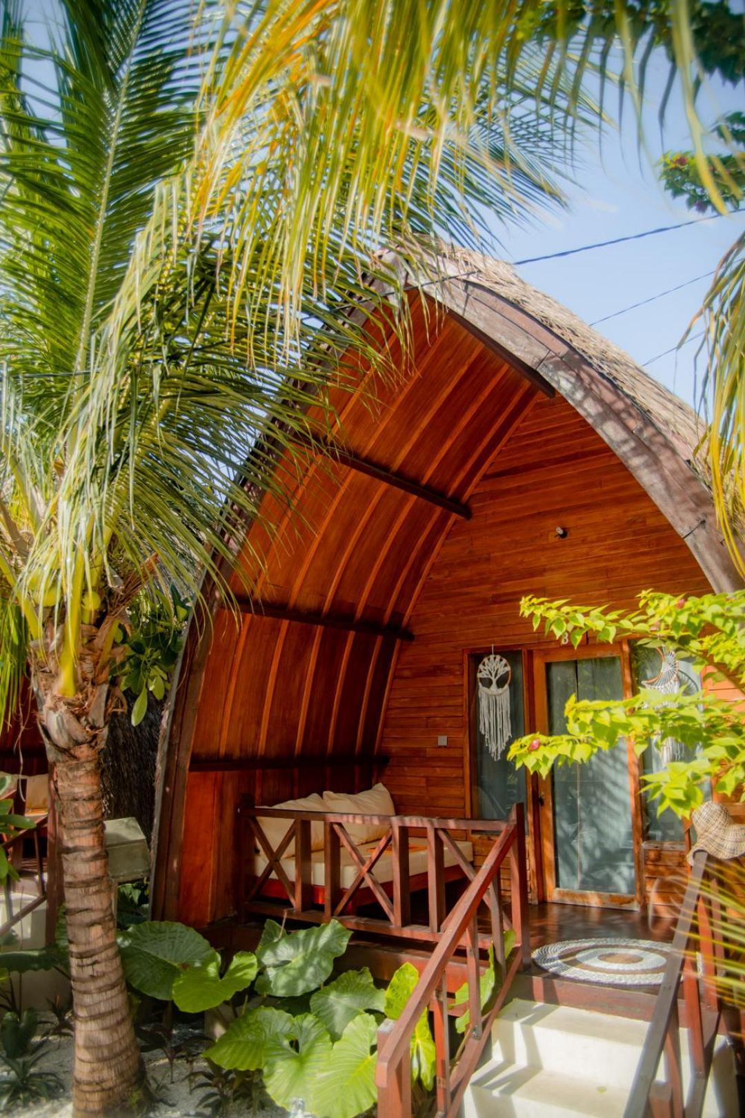 Hakuna Matata Resort ギリ・アイル エクステリア 写真